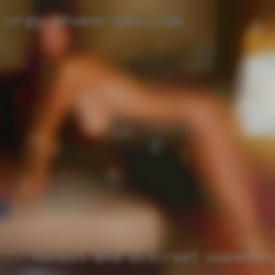 Honest and discreet women nude and expect the same.