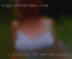 I looking for maried couples women.