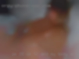 Im 28 Im 5'2 and my body area pussy is hairless.