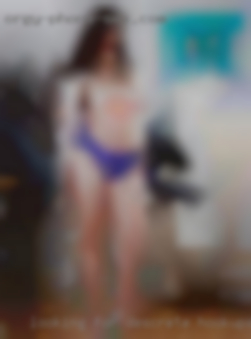 Looking for descrete hookups singles horny - NSA.